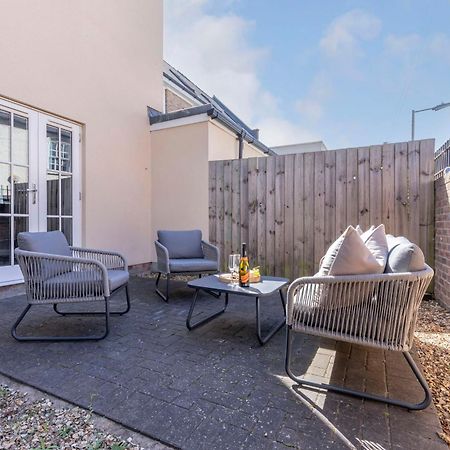Elliot Oliver - 2 Bedroom Garden Apartment With Parking Cheltenham Esterno foto