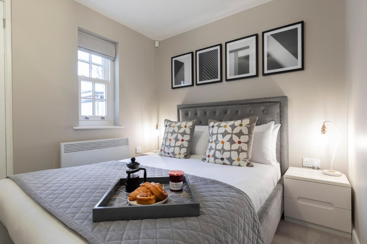 Elliot Oliver - 2 Bedroom Garden Apartment With Parking Cheltenham Esterno foto